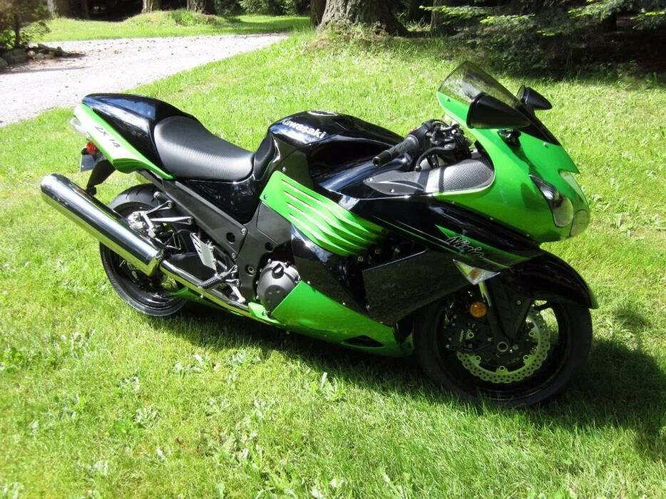 Kawasaki gpz500s. Kawasaki zzr 1400. Ниндзя кавасаки rx7. Kawasaki z750 2009. Мотоцикл кавасаки 600 кубовый.