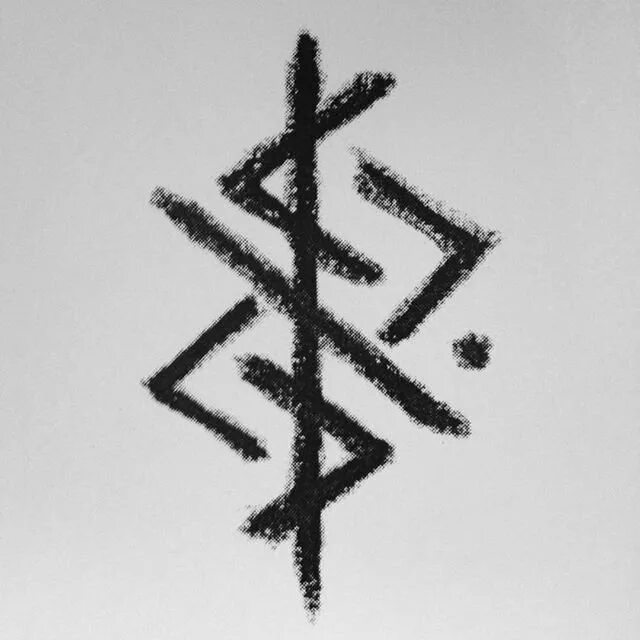Символ сил тьмы 4 буквы. Викингские руны тату. Руны викингов bindrune. Футарк тату.