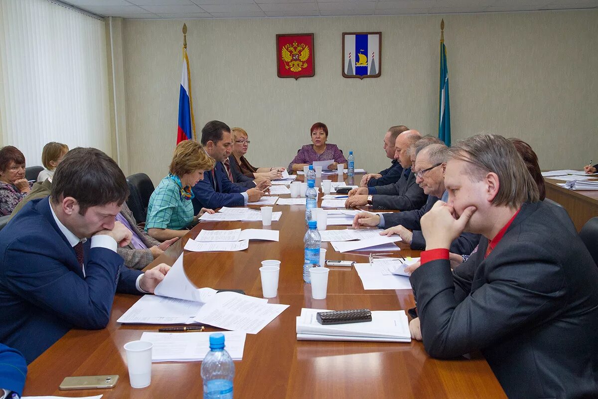 Холмский городской сайт. Администрация Углегорского района Сахалин. Углегорский городской округ. Мэр Углегорского района Сахалинской области. Администрация городского округа сах.