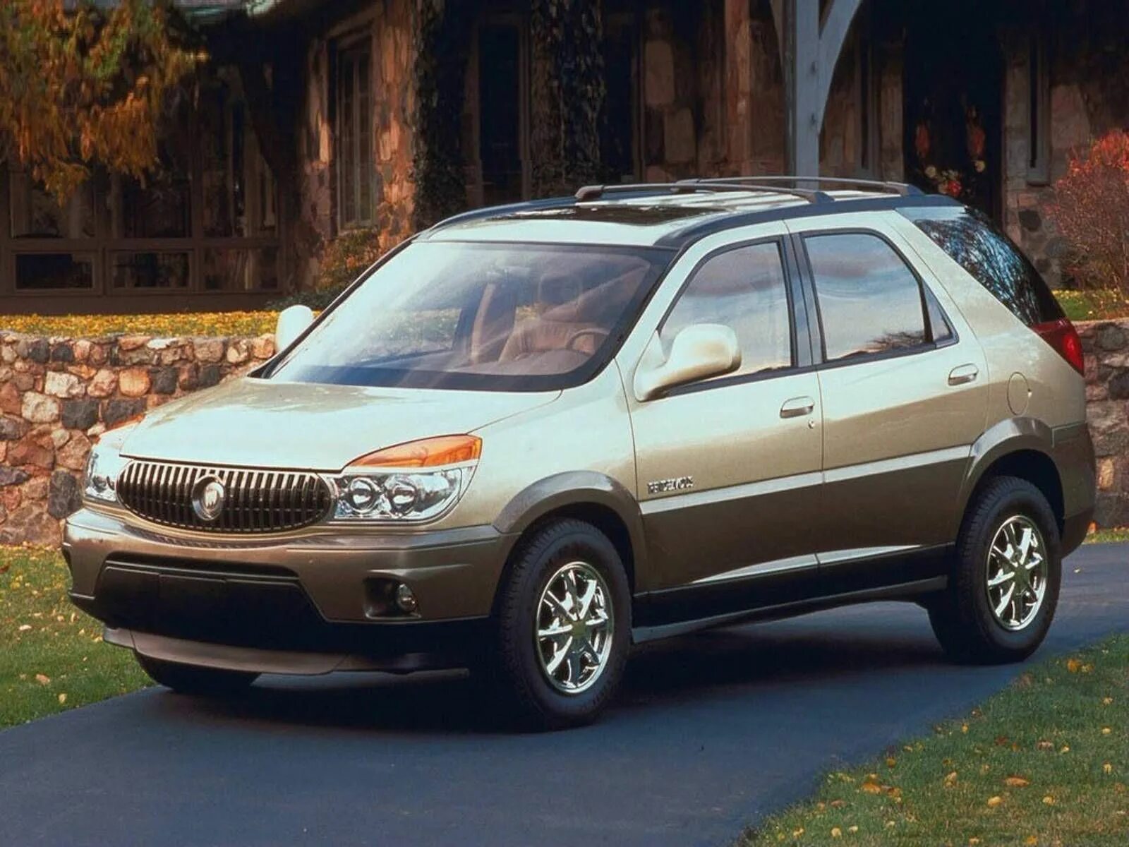 Бьюик рандеву. Buick Rendezvous. Buick Rendezvous 2005. Buick Rendezvous, 2004. Бьюик 2002 паркетник.