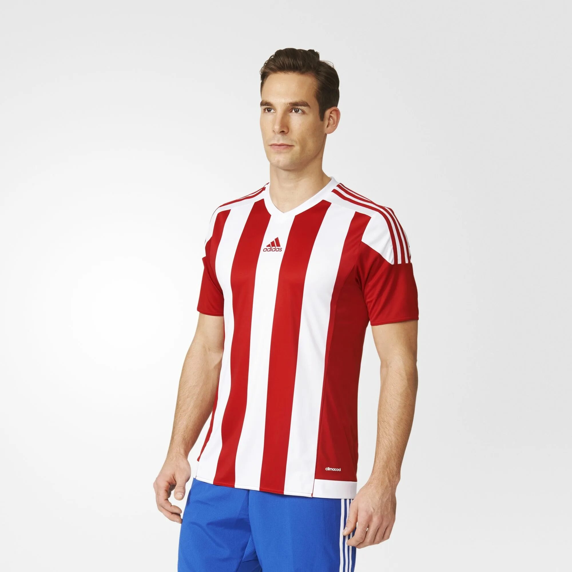 Футболка nike striped division. Белая форма с красной полосой. Белая форма с красной полосой. Футбольная майка. Красно белая форма футбольная.