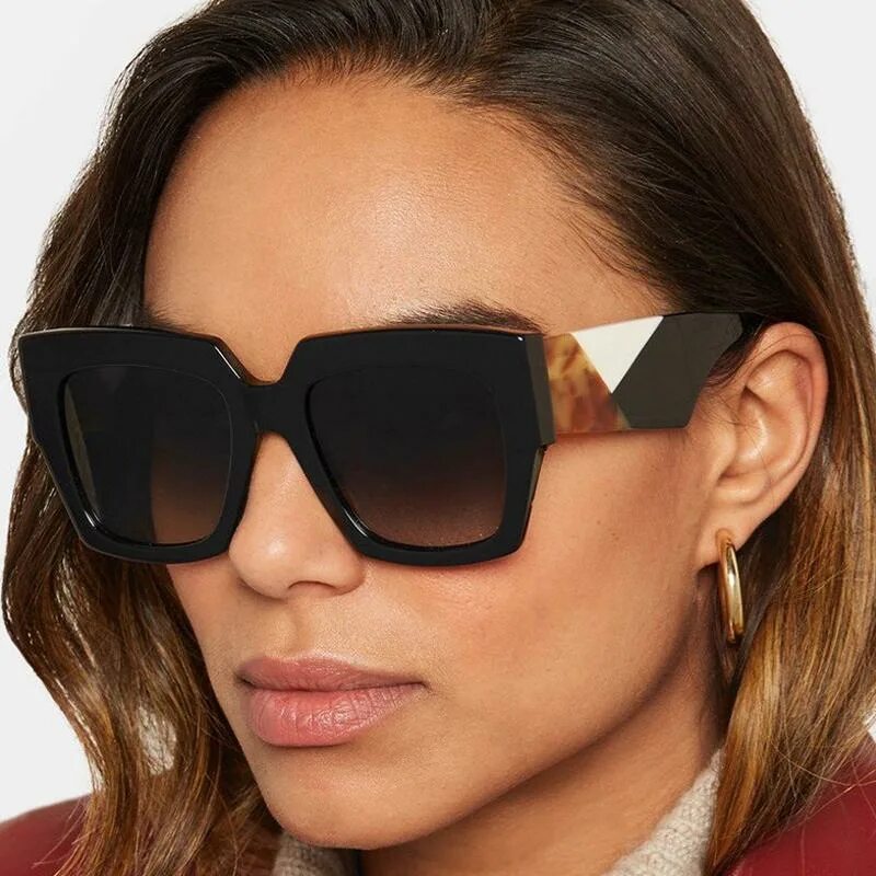 Солнцезащитные очки женские брендовые купить в москве. Fendi FF 0263/S. Fendi очки солнцезащитные женские 2022. Очки Фенди солнцезащитные квадратные. Фенди Фенди очки солнечные.