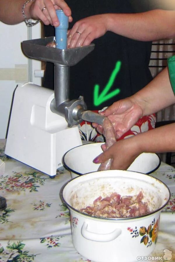 Мясорубка отзовик. Мясорубка браун плюс 1300. электрическая мясорубка braun power plus 1300. мясорубка браун power plus 1300 инструкция. braun power plus 1300 кеббе.