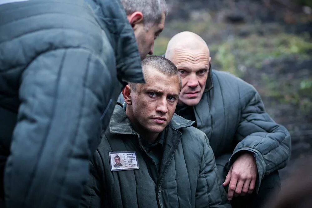 Боевик беги. Русский криминальный остросюжетный боевик. Русский криминальный остросюжетный боевик. Русский криминальный остросюжетный боевик. Русский криминальный остросюжетный боевик.