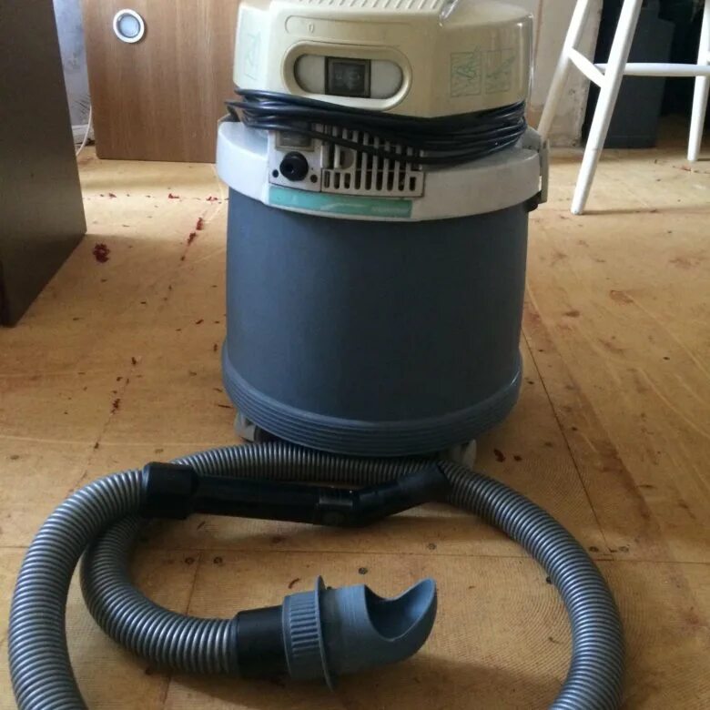 Пылесос rowenta bully. Rowenta 1200w пылесос. пылесос rowenta bully 3 in 1 1200w. пылесос rowenta bully 4 in 1 1200w. пылесос rowenta 1400w.