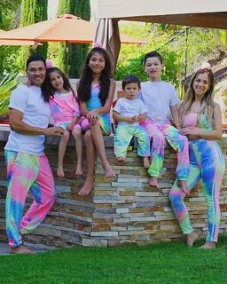 Familia Diamond on Instagram: "Ohana means Family. 