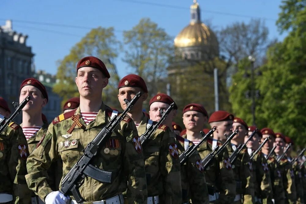 Санкт-Петербург Росгвардия парад Победы. Подготовка к параду. Солдаты на параде. Парад 9 мая. Подготовка к параду победы