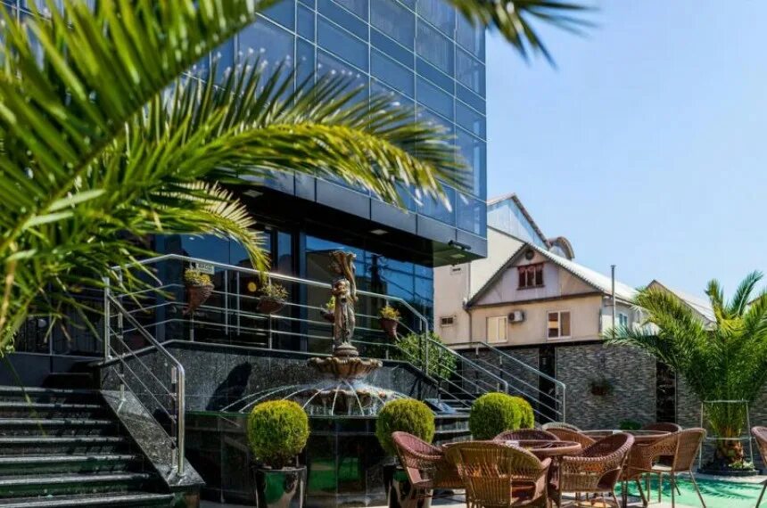 Sm royal hotel адлер. Отель роял адлер. Sm royal by stellar hotels адлер. Sm royal (см роял) 3*. Sm royal сочи.