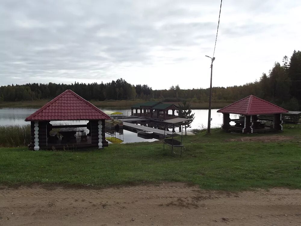 Алёнушка база отдыха окуловка. Аленушка окуловка. База аленушка окуловка. Алёнушка база отдыха окуловка. Турбаза алёнушка новгородская область.