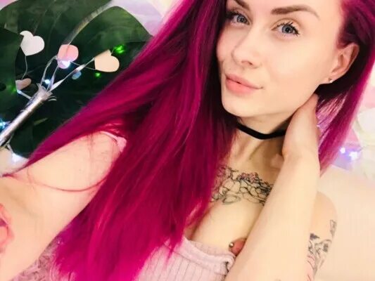 Розовый лак для укрепления ногтей. Корал пинк цвет волос. Coral pink color. Webcam с розовыми волосами. Коралловый смик.