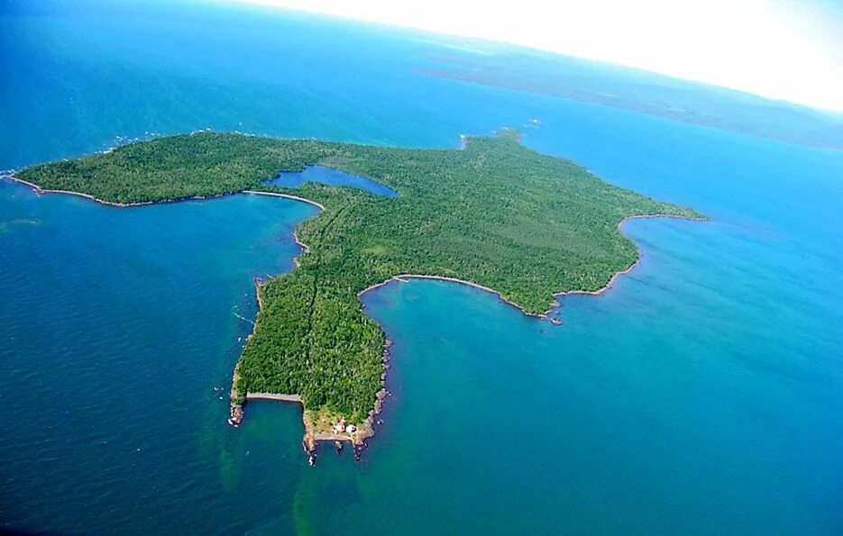 Озеро Маниту. Острова озера Мичиган. Остров лайн Айлендс. Маниту Канада. Mi island