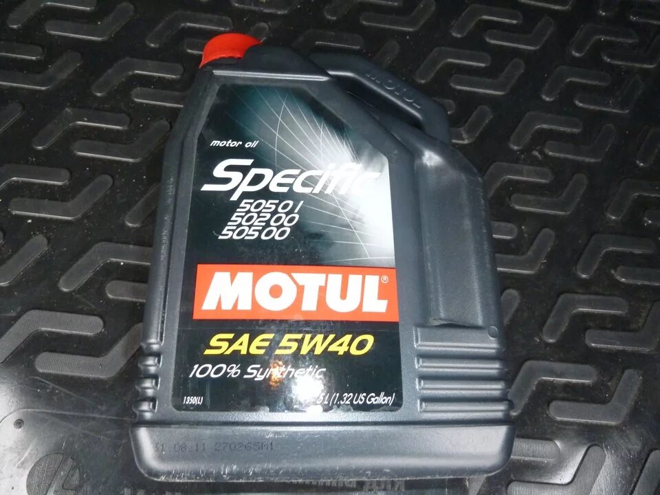 Масло 5w40 для поло. Мотюль 5 40 для Фольксваген поло седан 2014 года. Motul 5w40 VW. Мотюль для поло седан 1.6. Масло моторное 5w40 для Фольксваген поло.