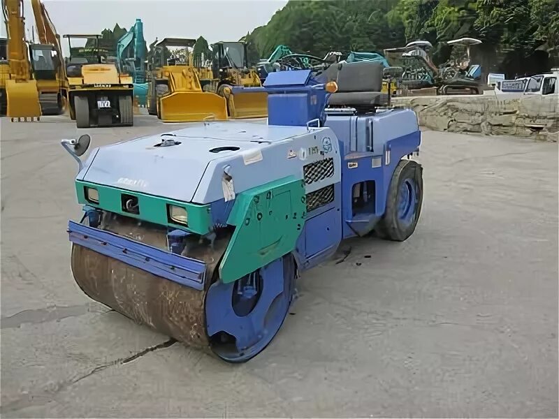 Каток Komatsu jv40cw 3. Каток Komatsu jv40cw-2. Каток дорожный Komatsu jv40cw3. Каток 4т комбинированный. Купить каток 4