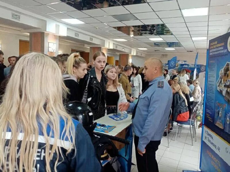 Начальник милиции. Полковник полиции мужчина. Милиция беларуси. Начальник милиции. Полиция беларуси.