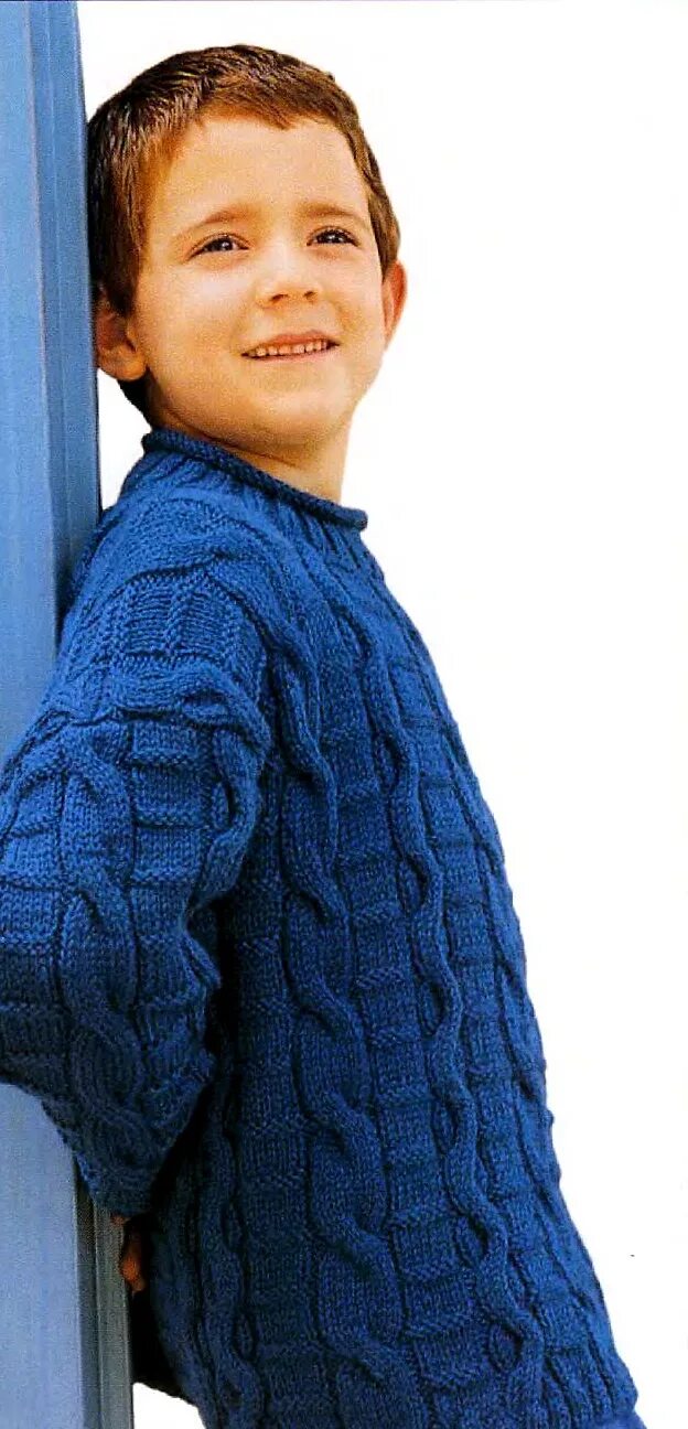 вязаные вещи для подростков мальчиков. вязать спицами 10 лет мальчику. джемпер для мальчика спицами. вязать спицами 10 лет мальчику. вязаный свитер для мальчика.