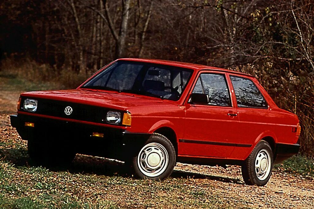 Фольксваген 1990 годов. Фольксваген поло 1982. Volkswagen 1990. Фольксваген Фокс 1990. Фольксваген поло 1990.