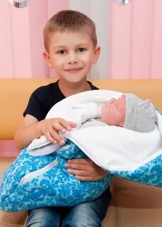 Родился 2 ребенок старшему 2 года