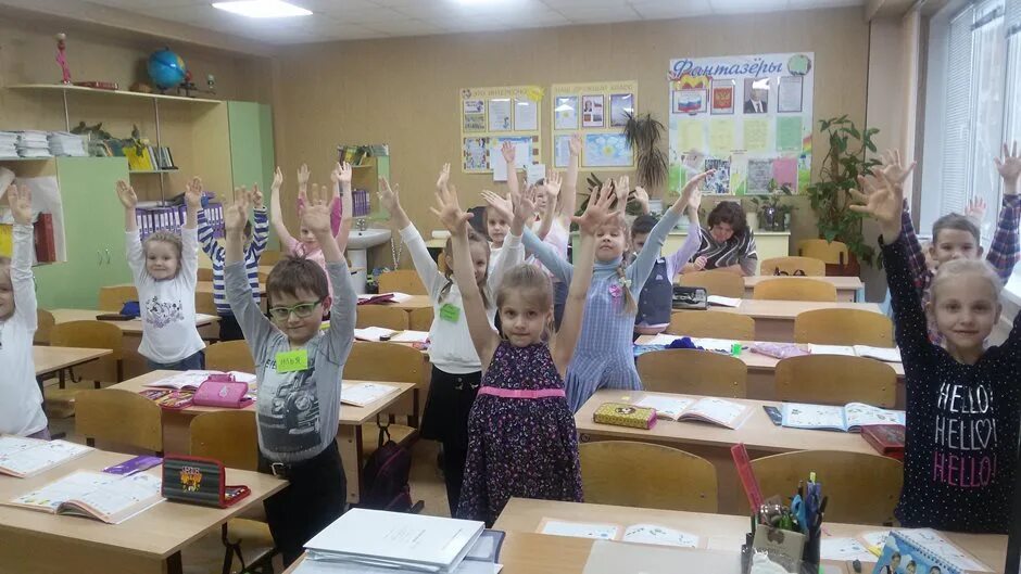 кружки в школе. кружок в школе. творческие дети в школе. кружок в школе. ясногорск.