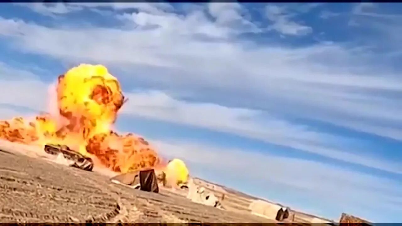 Как взрывается беспилотник. БПЛА Ирана Шахид-129. Иранский дрон Шахид.