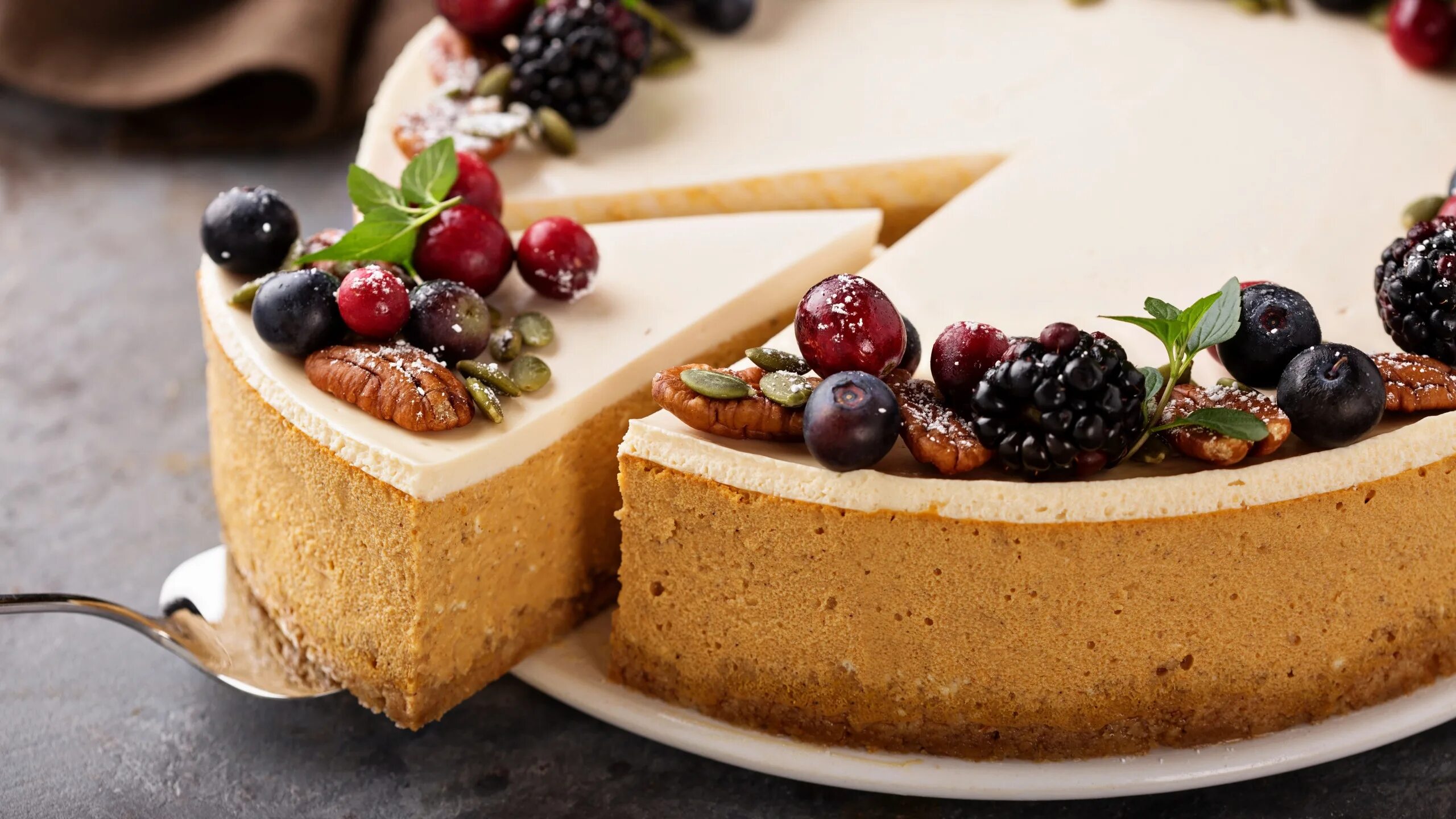 Красивые десерты. Чизкейк / cheesecake. Сладкие блюда и десерты. Чизкейк нью-йорк. Необычные десерты.