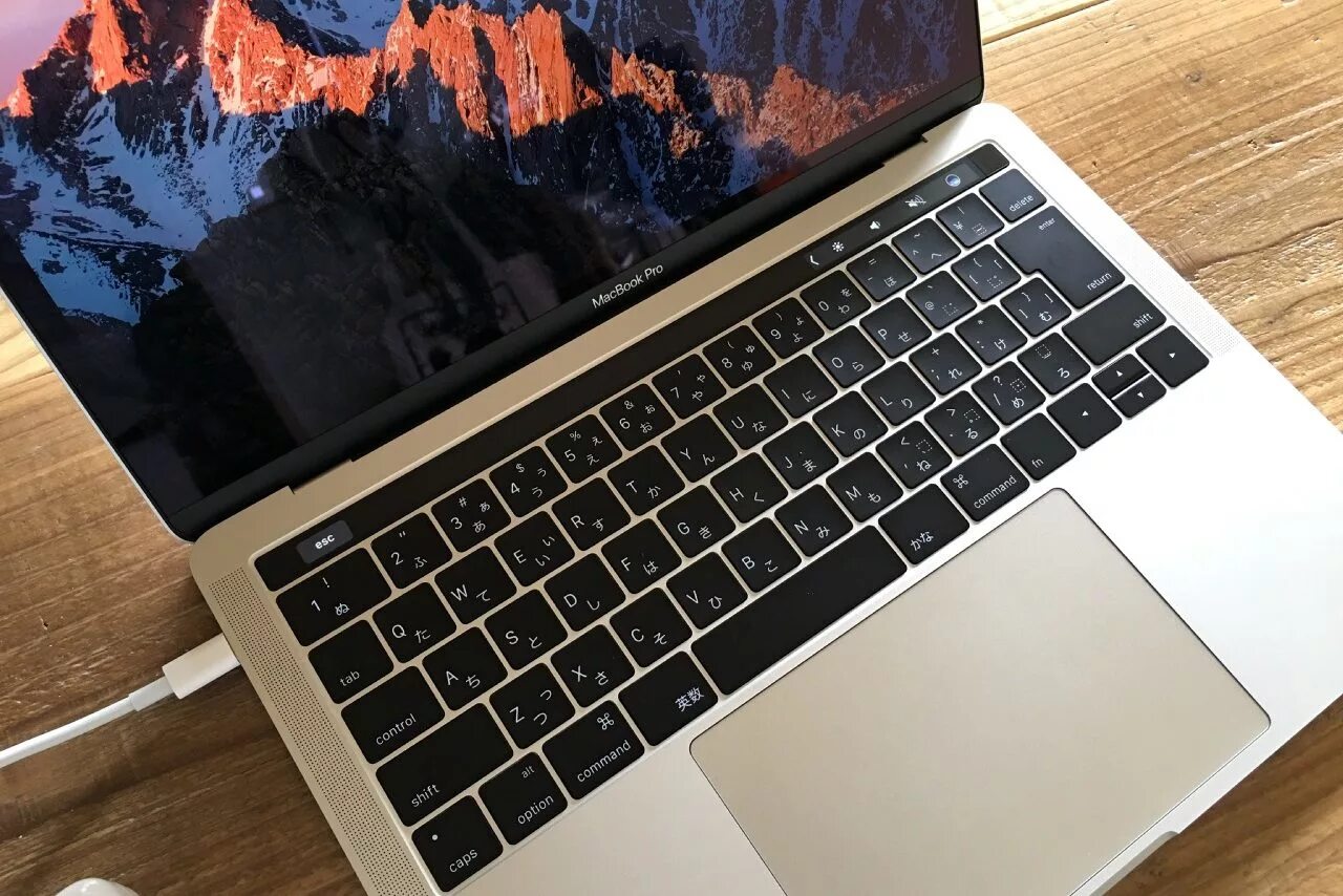 Macbook pro intel core. Apple macbook pro 2017. макбук про 13 2017. macbook 2025 touch bar. макбук про 13 2025.