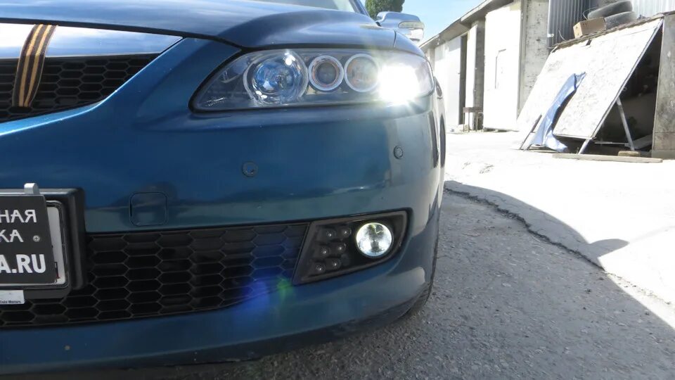 Замена стекла противотуманки - Mazda 6 (2G) GH, 2 л, 2008 года своими руками DRI