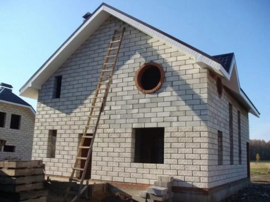 Дом из готовых блоков. Дом из пеноблоков. дом пеноблок. дом с газоблока. стройка дома из пеноблока.