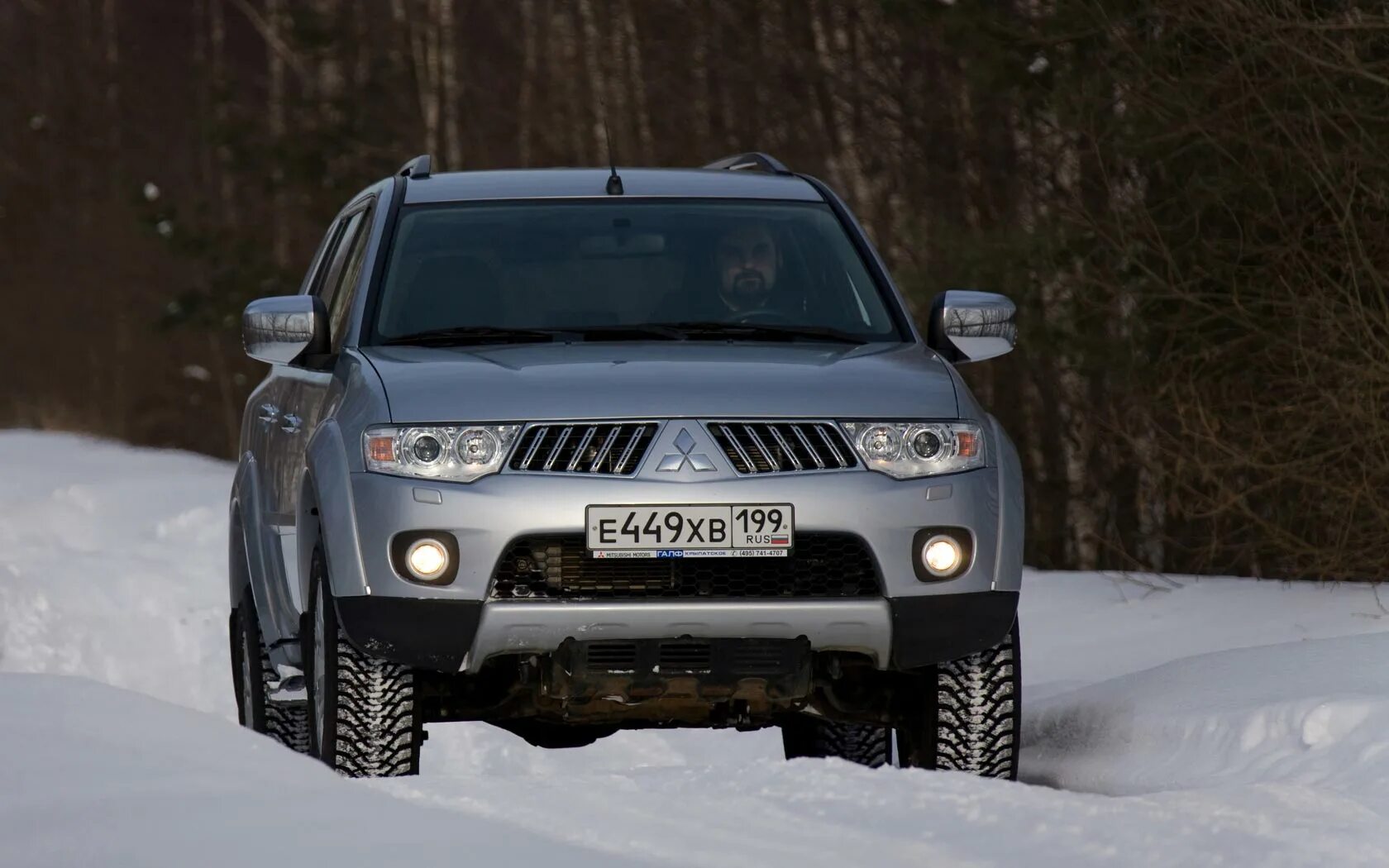 Mitsubishi pajero sport 4. Mitsubishi pajero sport 2008. Фото мицубиси паджеро спорт 2008. Mitsubishi pajero sport 2008 2015. Mitsubishi pajero sport белый 2011.