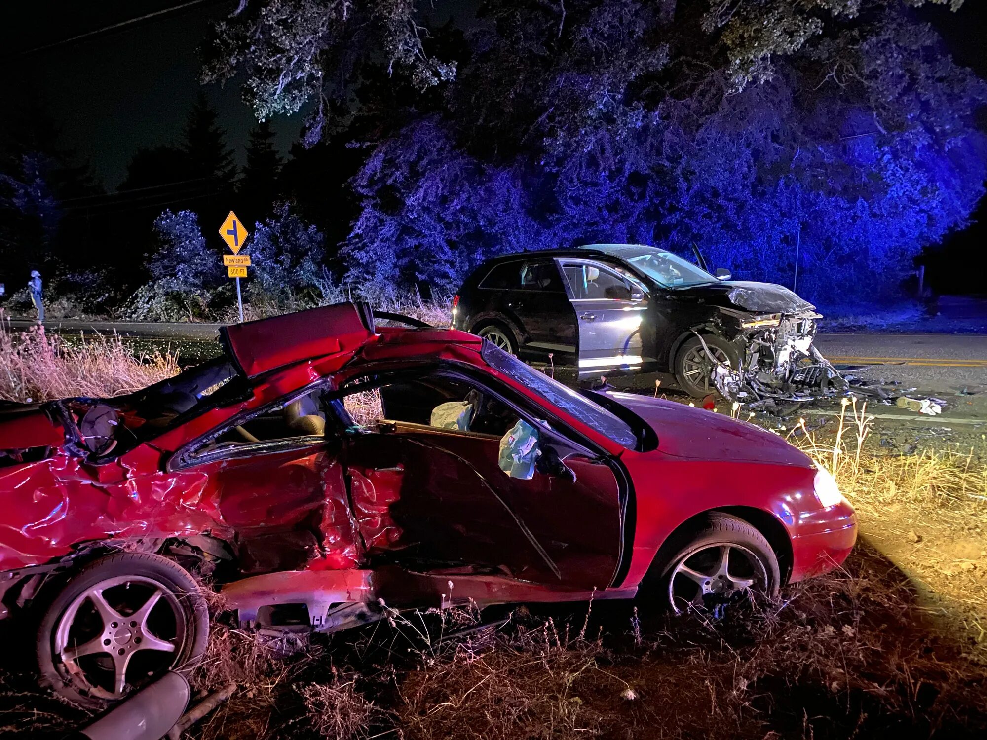 Look that car over there crash. Simple car crash обои.