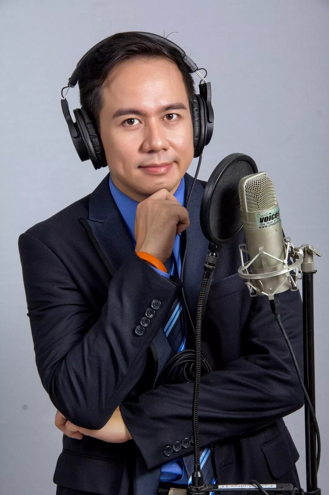 Voice of mark. Locutor. voice actors. voicemaster. the voices.