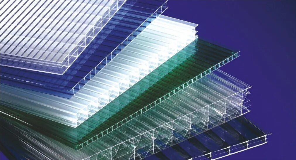 Поликарбонат какой фирмы. Поликарбонат АГРОТИТАН 4 мм. Монолитный поликарбонат Polygal. Ультра поликарбонат 4мм прозрачный. Сотовый поликарбонат 4мм прозрачный.