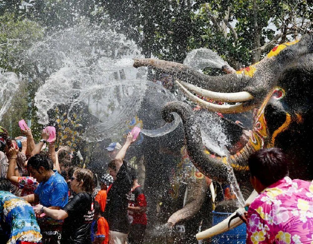 Тайский новый год на пхукете. Сонгкран. Songkran (Сонгкран). Songkran (Сонгкран) в Таиланде. Сонгкран Таиланд 2022.