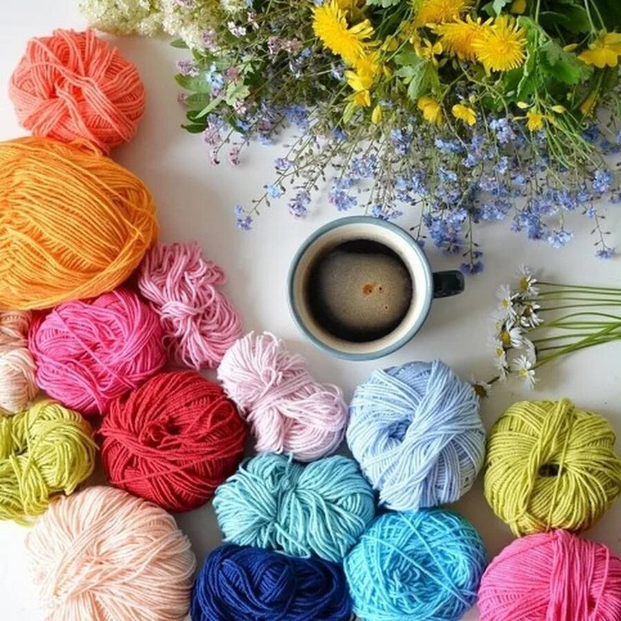 Доброе утро рукодельницы. Хорошего дня рукодельницы. Утро рукодельницы. Утро вязальщицы. Утро рукодельницы.