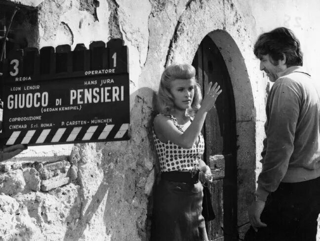 распутный квартет фильм 1970. распутный квартет. распутный квартет. распутный квартет фильм 1970. сильвана вентурелли.