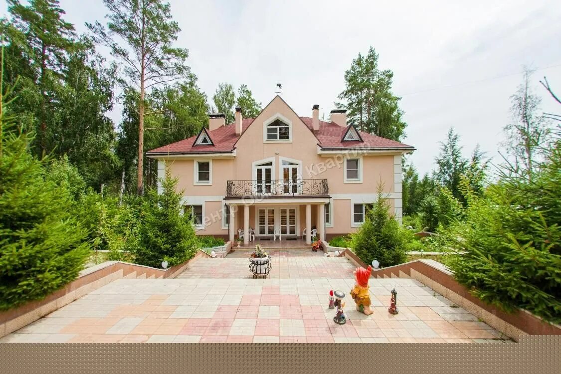 поселок молодежный. дачный коттедж. элитный район иркутска. загородный дом иркутск. коттедж иркутск.