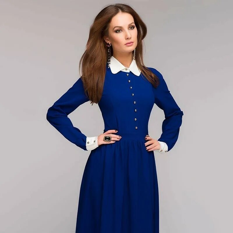 платье с белым длинным воротником. платье с белым воротником. платье с белым длинным воротником. длинное черное платье с белым воротником. платье миди с длинным рукавом.