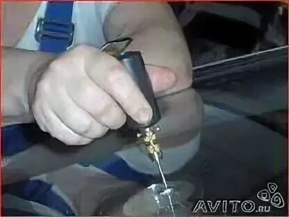 Визитка ремонт сколов на стеклах автомобиля. Ремонт лобового стекла иваново. Ремонт лобового стекла иваново. Скол на стекле. Скол на лобовом.