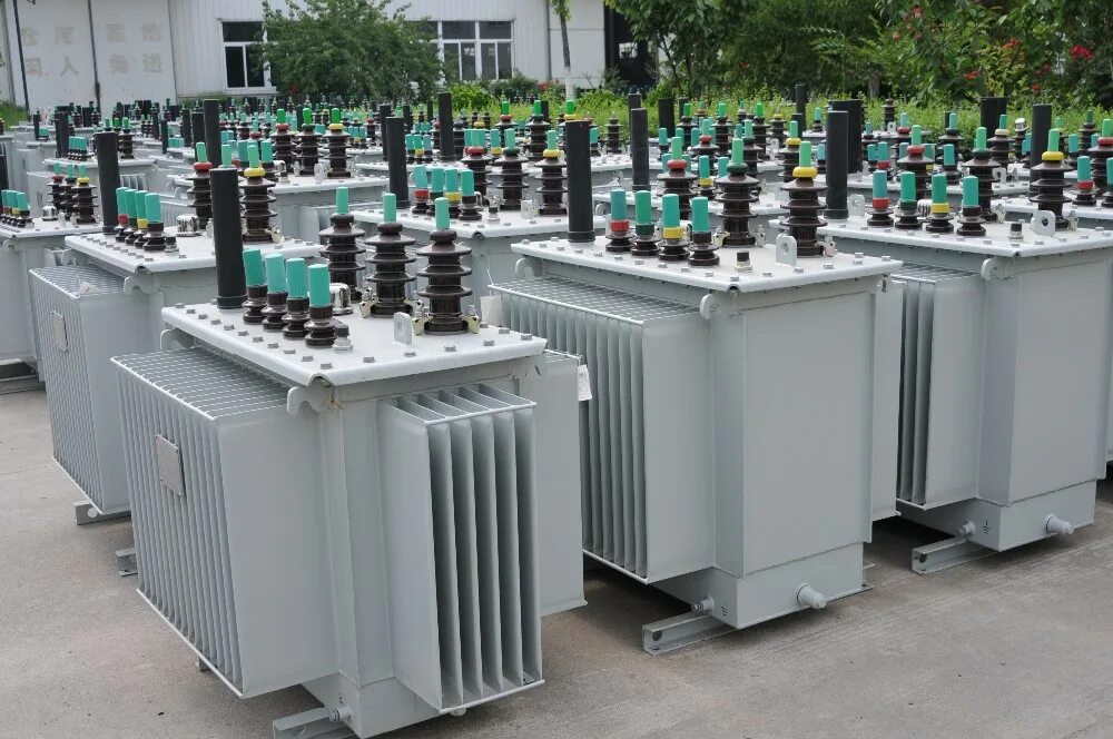 Направление намотки обмоток трансформатора. Уменьшающий трансформатор. Трансформатор и схема трансформатора. 4 380/220. Вторичная обмотка силового трансформатора.