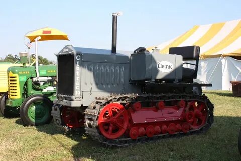Трактор 30.08