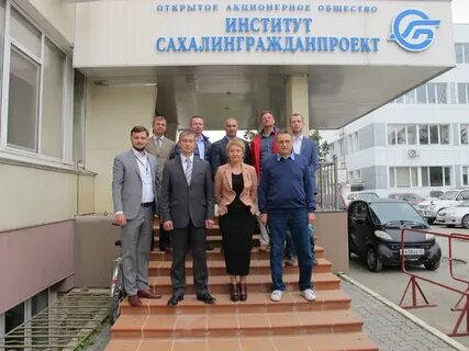Нии платан