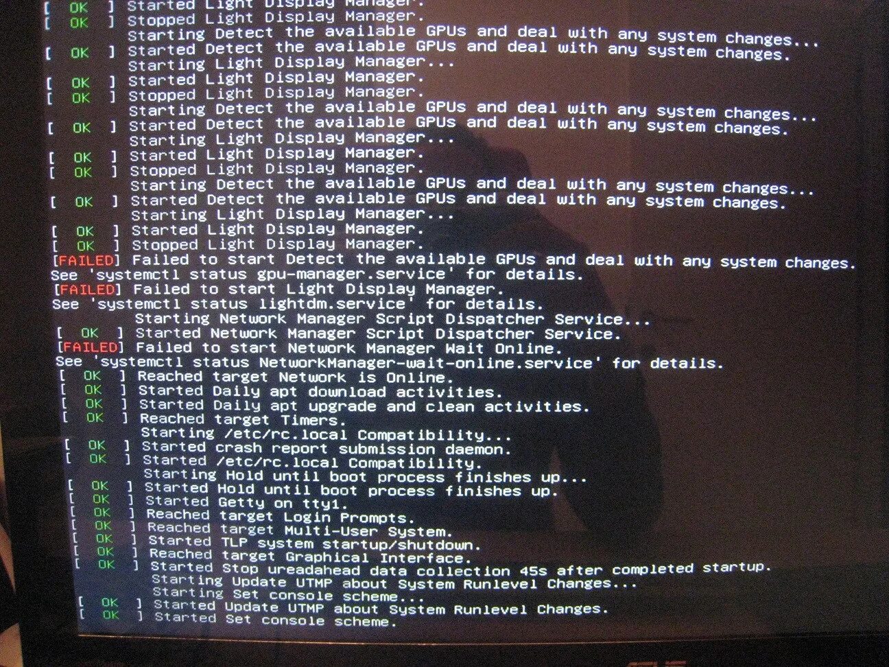 Failed to start update. Почему ubuntu зависает. boot failure detected. failed to start updater. установка ubuntu виснет на картинке.
