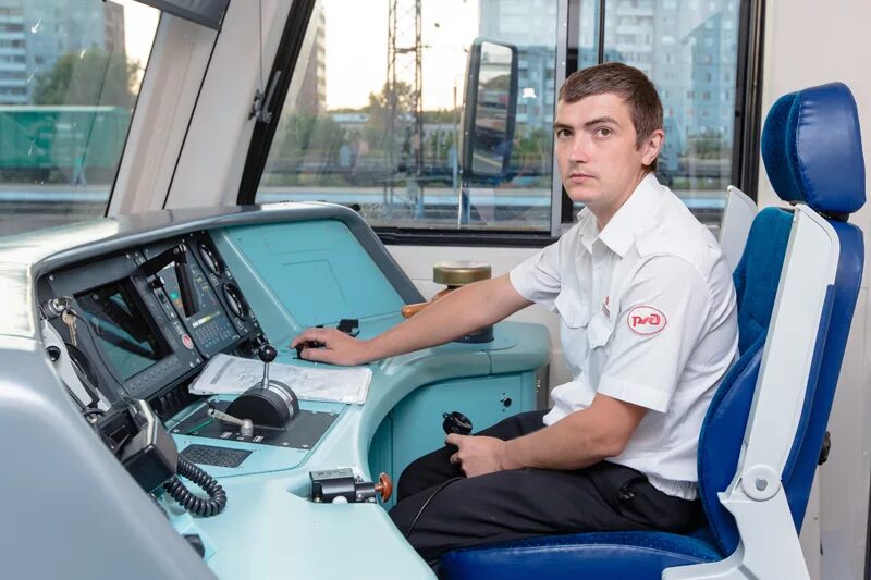 пневматических магистралей 2эс5к. приемка тепловоза чмэ3 помощником машиниста. приемка локомотива помощником машиниста. помощник машиниста электровоза тепловоза. приемка локомотива помощником машиниста.