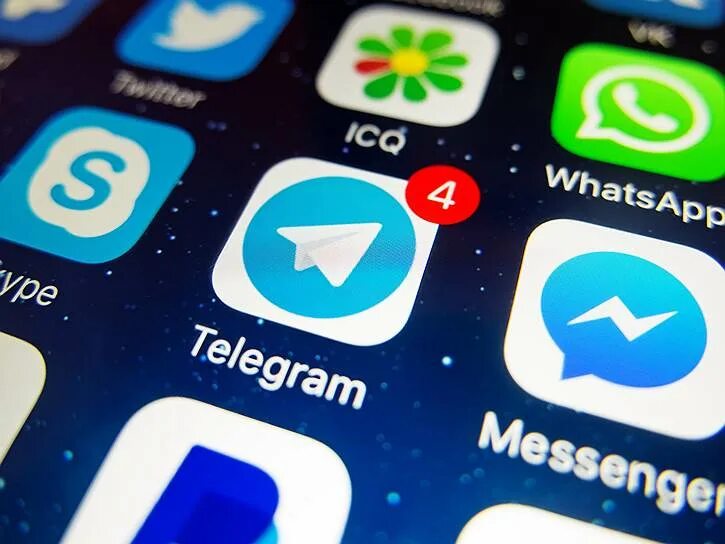На вашем смартфоне установлено несколько разных мессенджеров