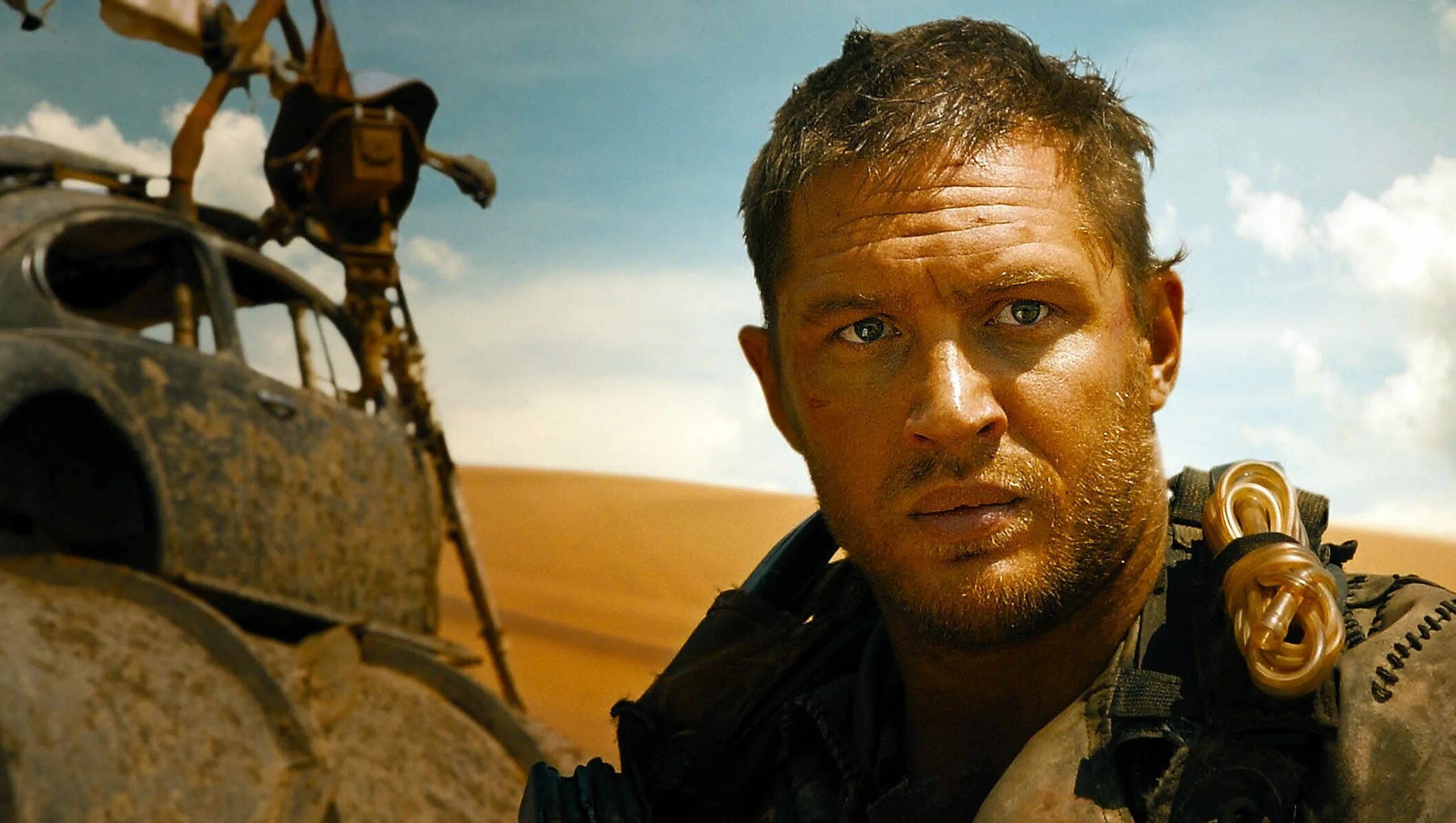 Mad Max Tom Hardy. Том Харди Безумный Макс. Макс Рокатански том Харди. Бензак Безумный Макс. Безумный макс новый