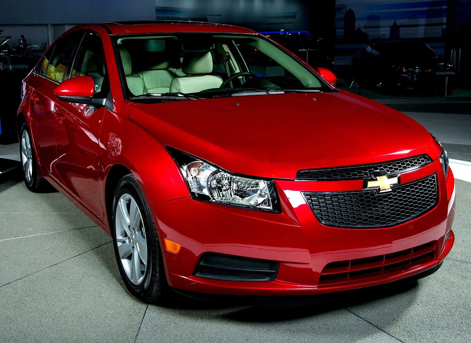 Купить шевроле круз 2014. Chevrolet Cruze 2014. Chevrolet Круз 2014. Chevrolet Cruze Hatchback 2014. Шевроле Cruze 2014.