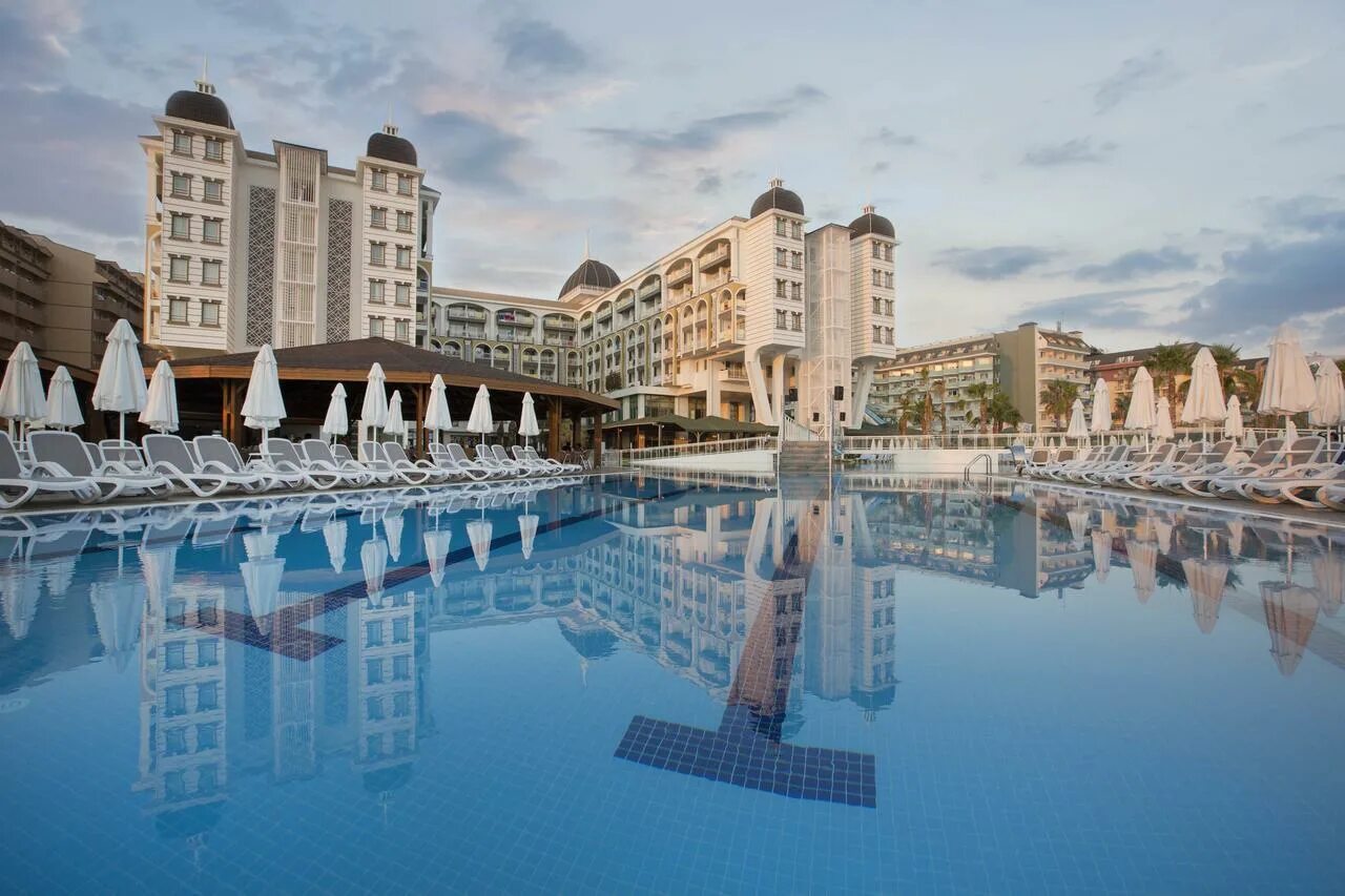 Kirman hotels. Отель Кирман сидера Турция. Kirman Hotels Sidera Luxury Spa 5. Отель Кирман сидера Люксери 5 Алания. Kirman Hotels Sidera Luxury Spa (ex. Club Sidera) 5* Окурджалар, Алания.