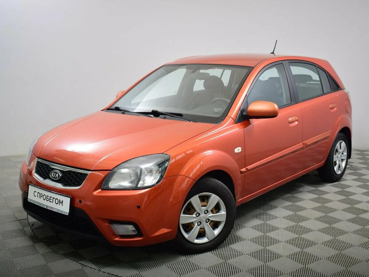 Купить кия рио 2. Kia Rio 2. Kia Rio 2 Hatchback. Kia Rio II Рестайлинг 2011. Kia Rio II Рестайлинг.