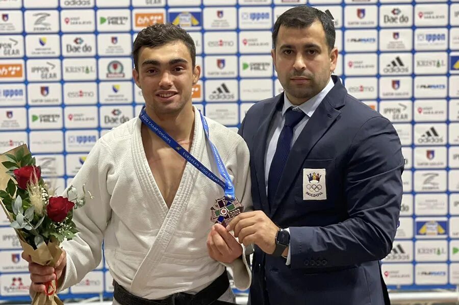 Адиль османов. Адил османов дзюдо. Адиль османов. Здоровый дзюдоист фото. Молдавский дзюдоист.