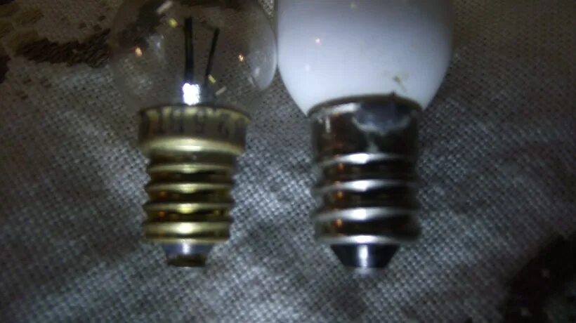 через лампочку карманного фонарика. через лампочку карманного фонарика за 8 секунд. найти силу тока в лампочке карманного фонарика если через поперечное. найди силу тока в лампочке карманного фонарика.