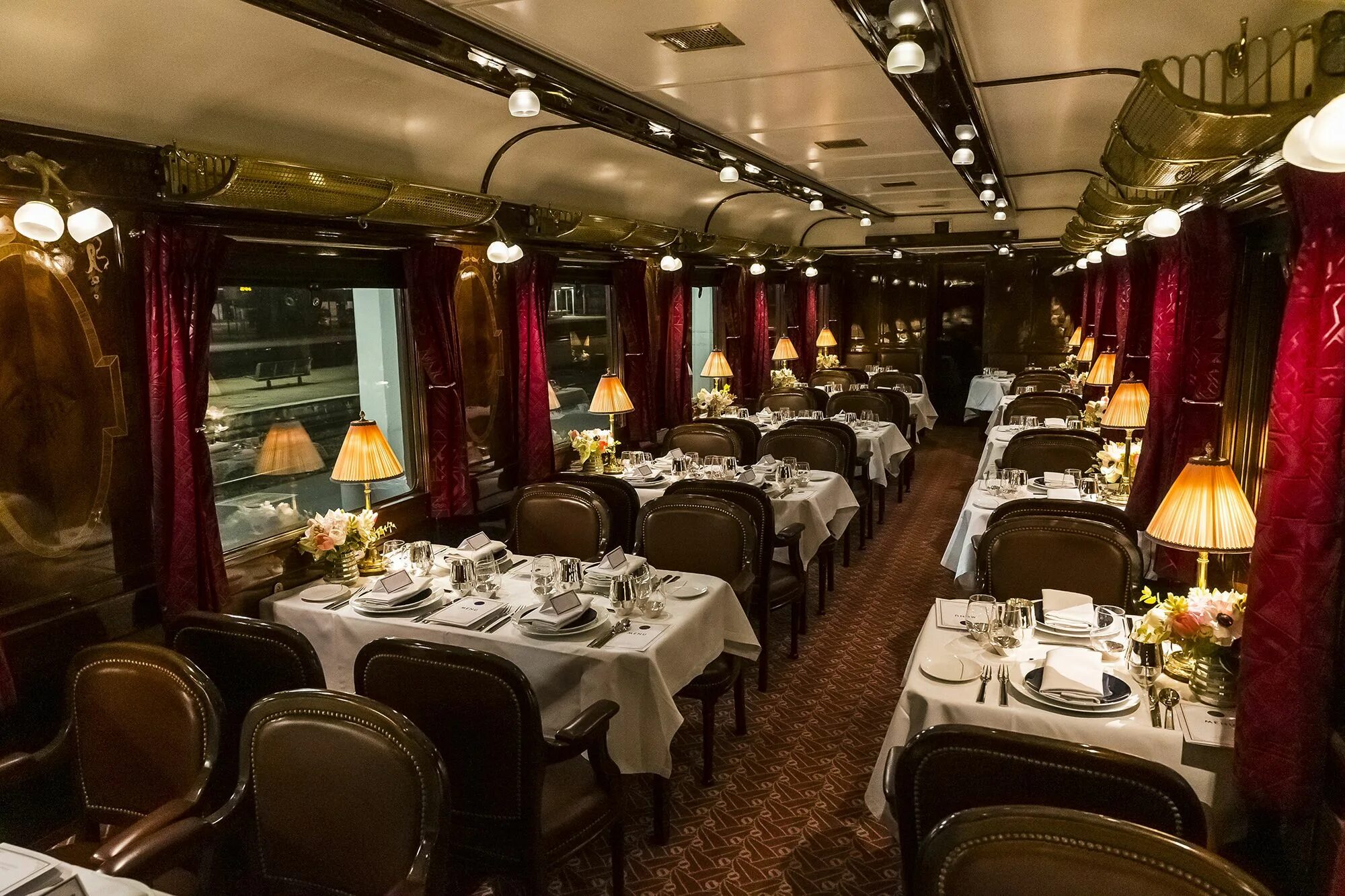 Dining car. The Orient Express ("Восточный экспресс"). Восточный экспресс Венеция-Симплон. Поезд Восточный экспресс Париж Стамбул. Стамбул-Париж Orient Express.